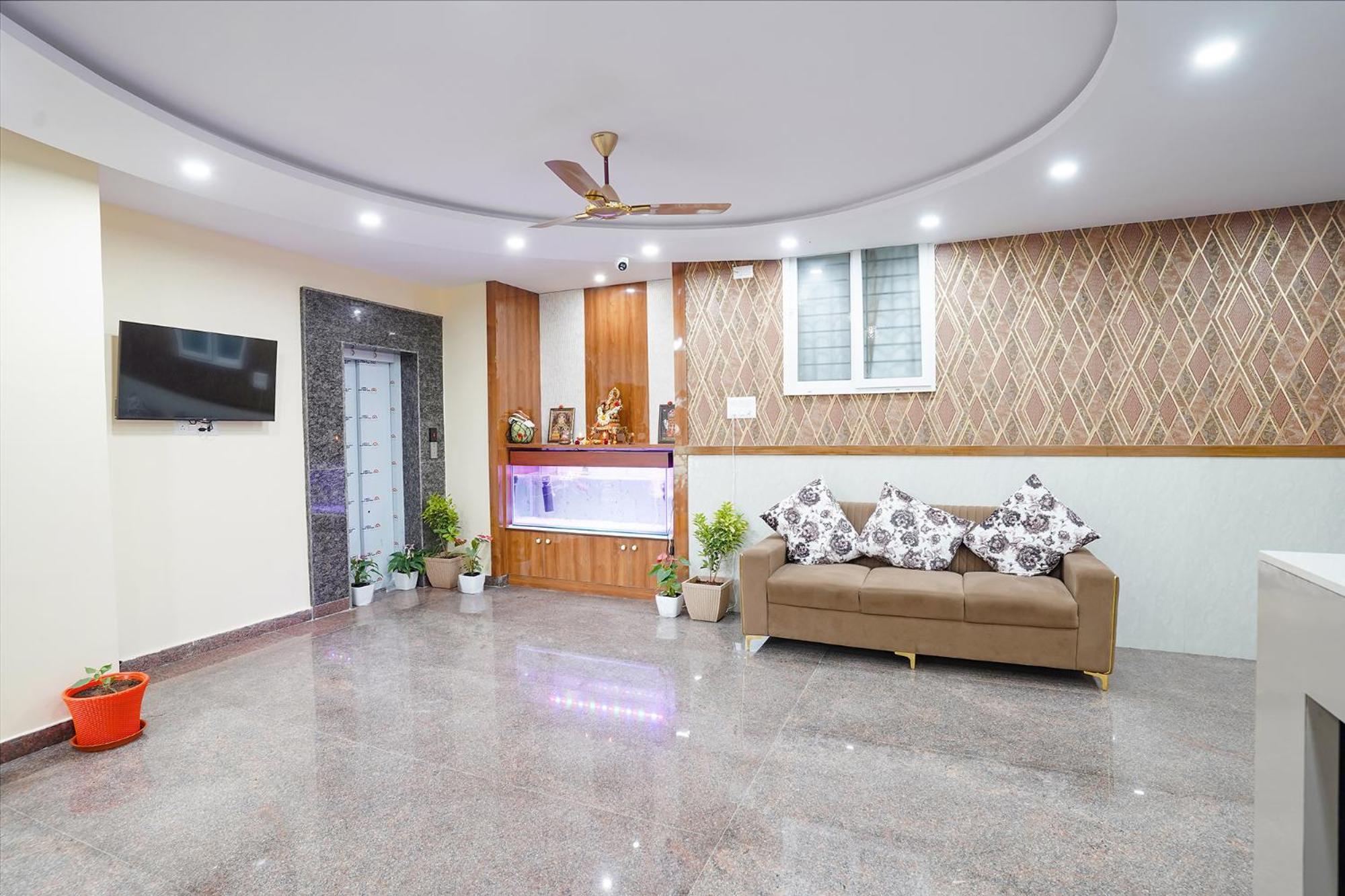 Fabhotel Platinum Palace - Nr Magadi Main Road バンガロール エクステリア 写真